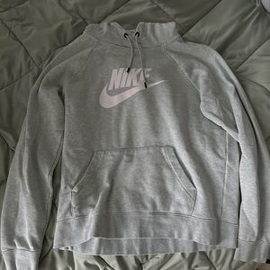 nike sportswear standard fit hoodie